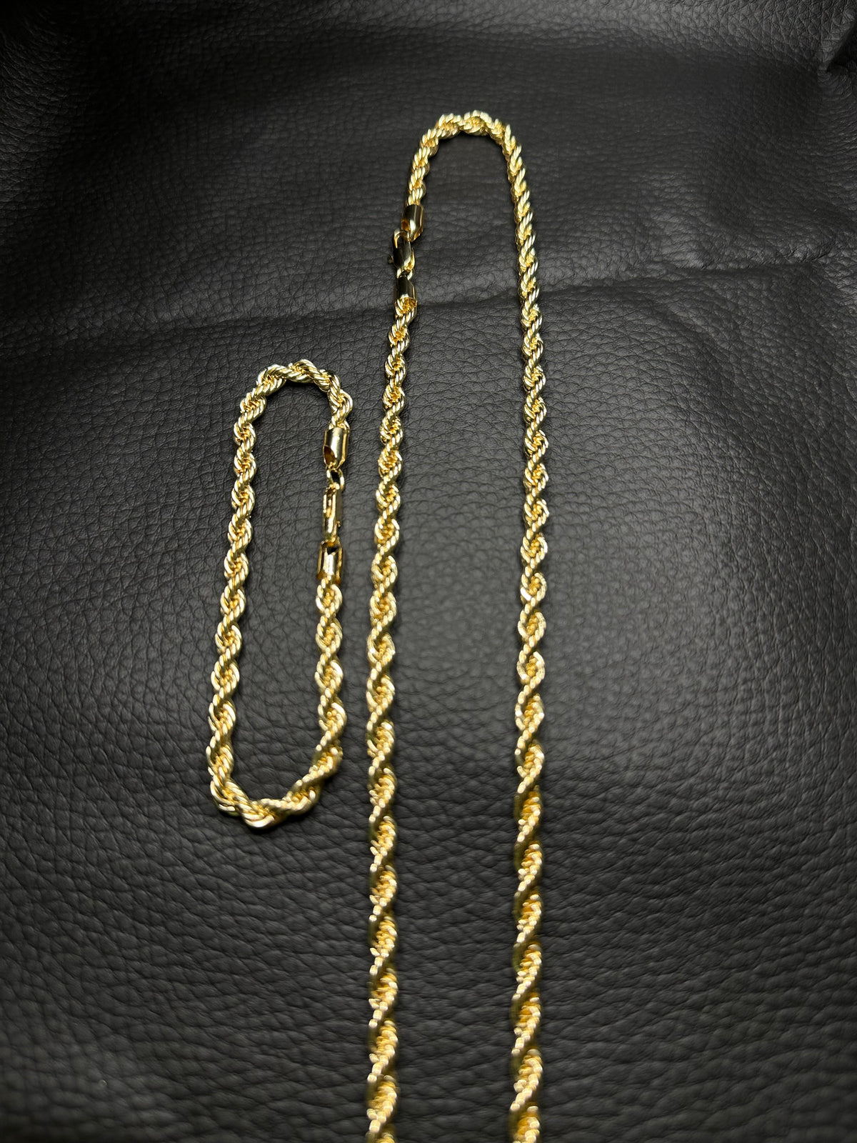 Conjunto Torzal (collar y brazalete)