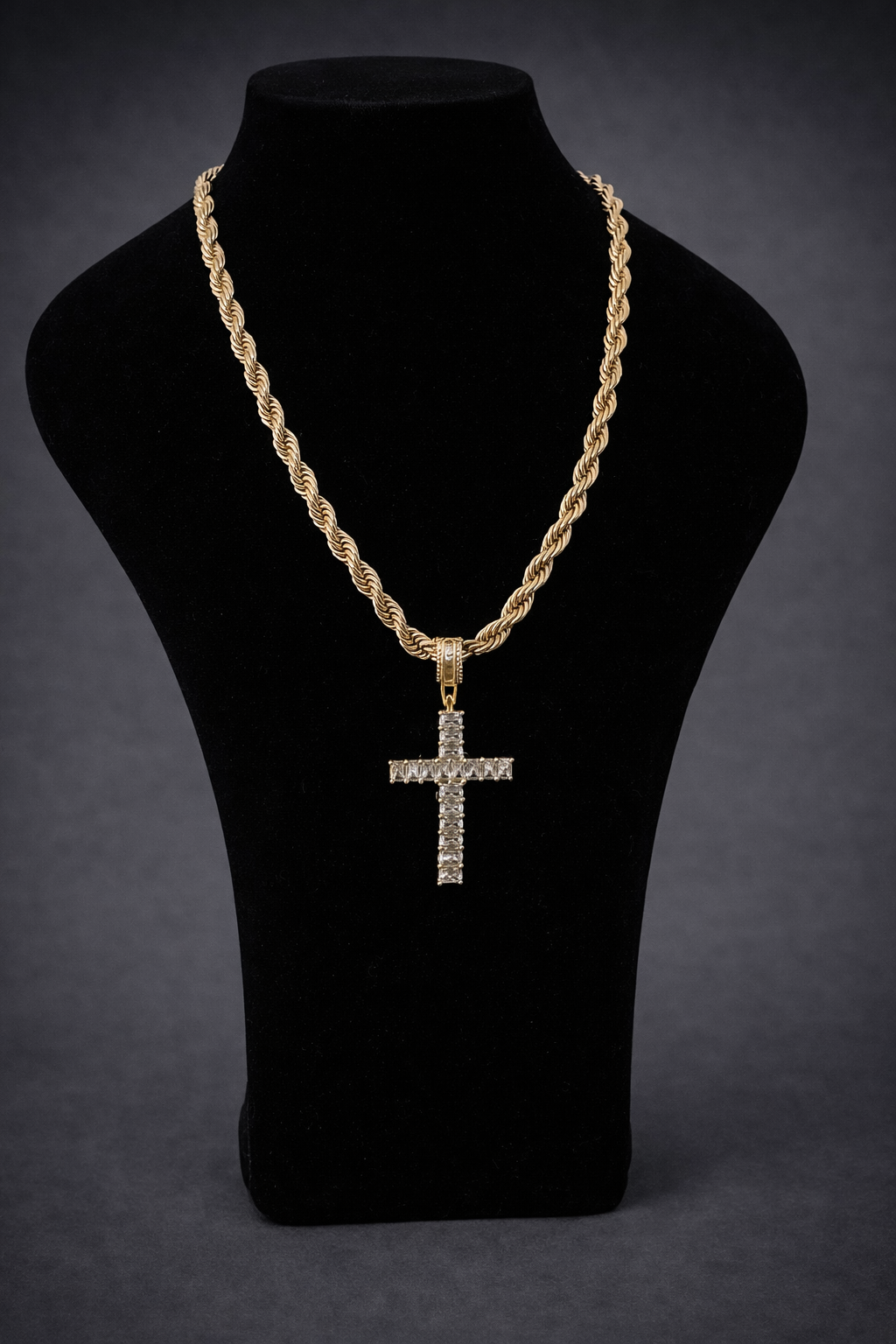 Cadena Torzal y Crucifijo